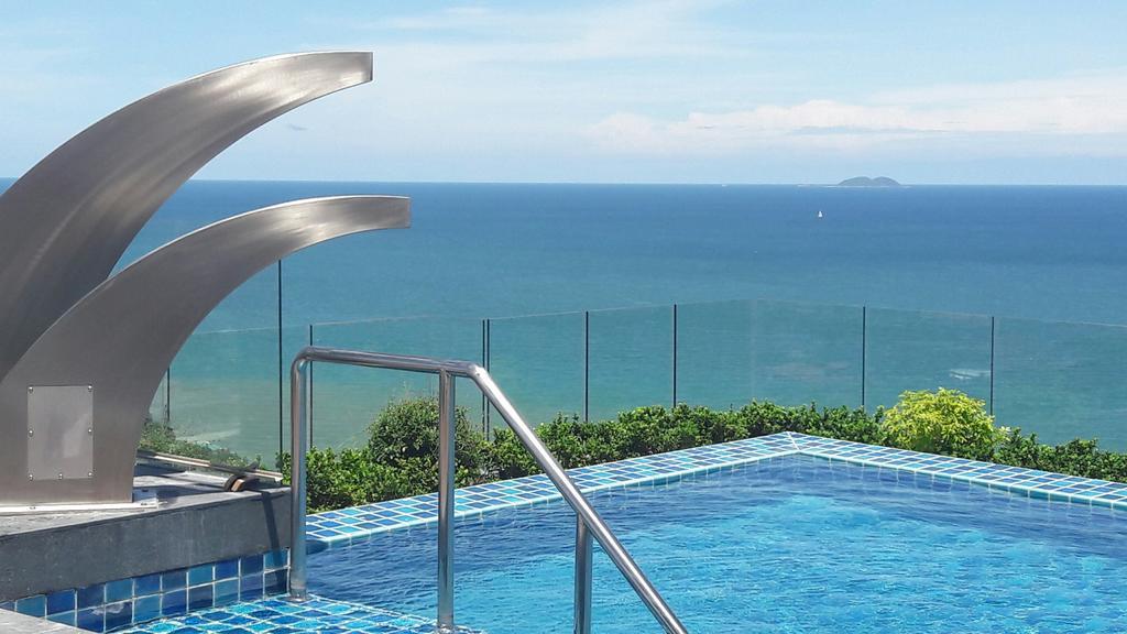 Peak Towers Condominium Паттая Екстер'єр фото